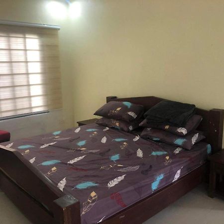 Tagaytay Bnr Guesthouse 4Br With Balcony 12-14 Guest Tagaytay City Εξωτερικό φωτογραφία