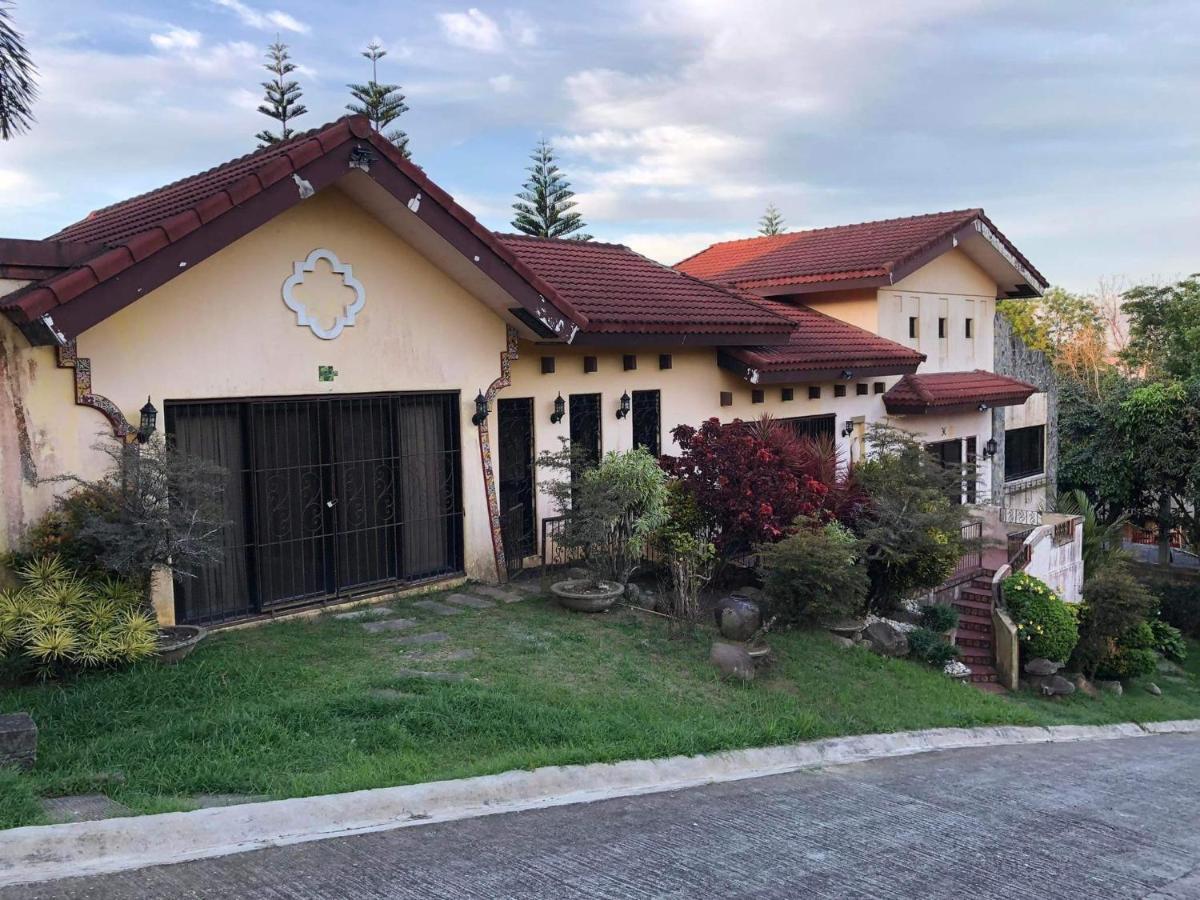 Tagaytay Bnr Guesthouse 4Br With Balcony 12-14 Guest Tagaytay City Εξωτερικό φωτογραφία