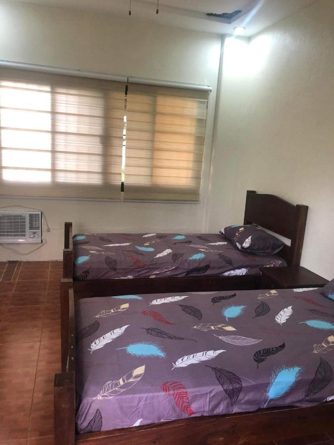 Tagaytay Bnr Guesthouse 4Br With Balcony 12-14 Guest Tagaytay City Εξωτερικό φωτογραφία